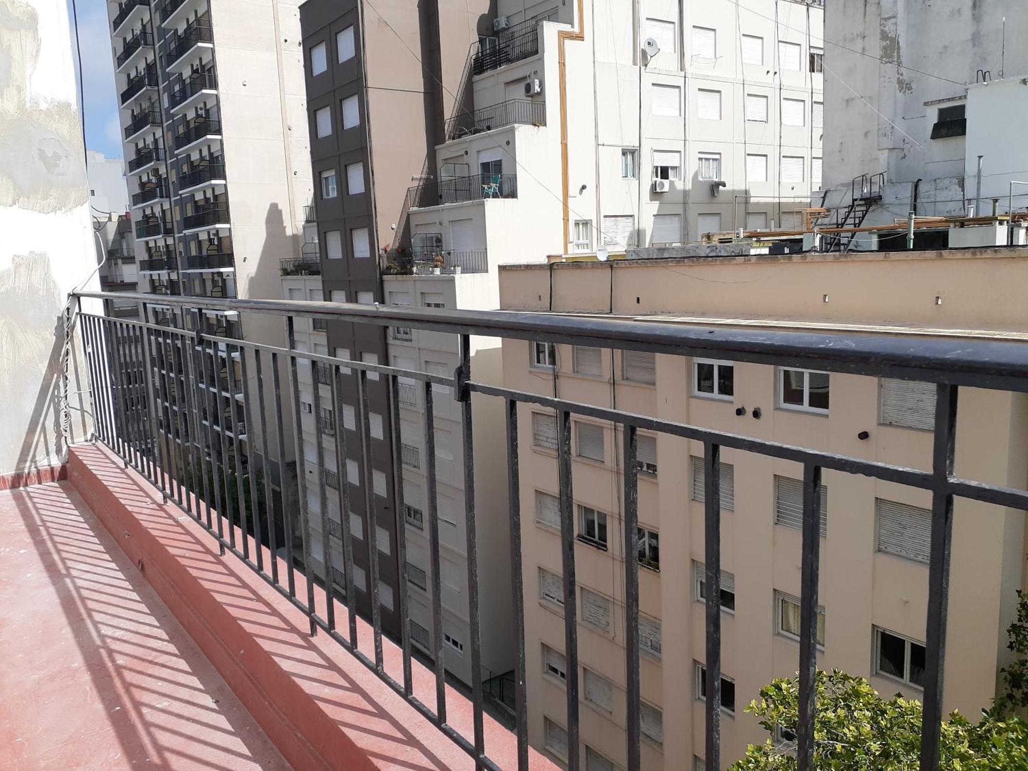 Apartamento Monoambiente Amoblado Con Terraza Zona Centro